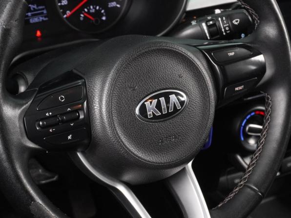 Kia Rio IV с пробегом 2018 года, цена 1 219 000 рублей, 168634 км, седан, Автокод Объявления
