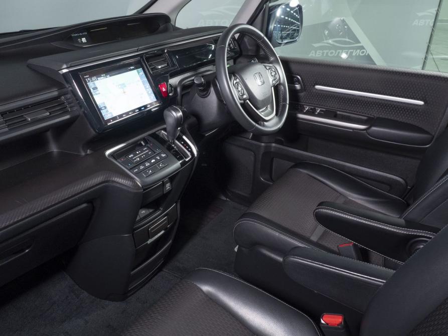 Honda Stepwgn V Рестайлинг Новосибирск  - изображение 8