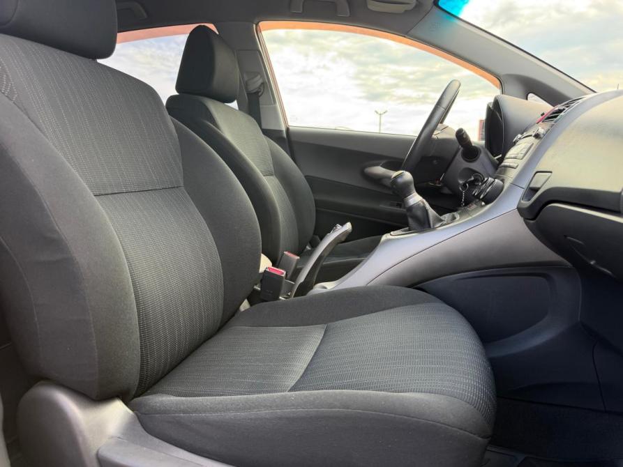 Toyota Auris I Набережные Челны  - изображение 20