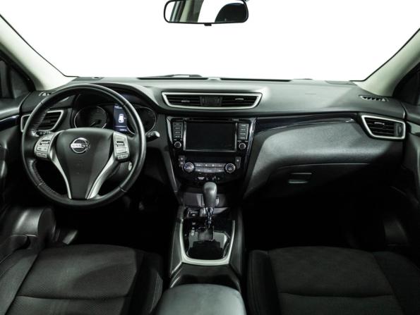 Nissan Qashqai II с пробегом 2018 года, цена 1 779 585 рублей, 123000 км, внедорожник, Автокод Объявления