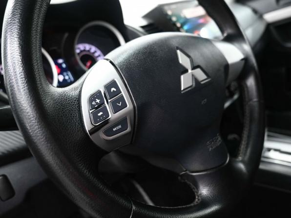 Mitsubishi Lancer X Рестайлинг с пробегом 2012 года, цена 929 900 рублей, 192000 км, седан, Автокод Объявления