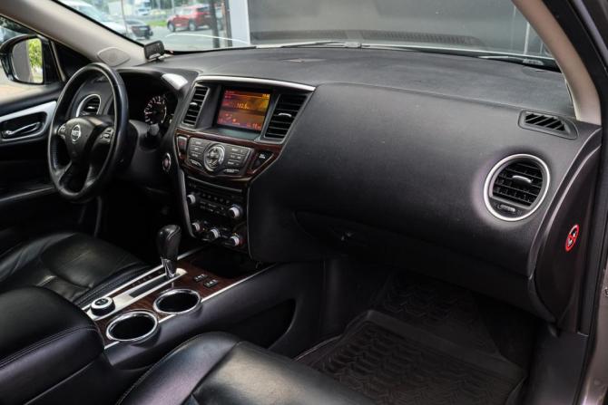 Nissan Pathfinder IV с пробегом 2016 года, цена 1 550 000 рублей, 166419 км, внедорожник, Автокод Объявления