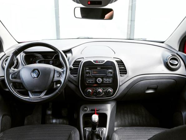 Renault Kaptur I с пробегом 2020 года, цена 1 225 000 рублей, 308189 км, внедорожник, Автокод Объявления