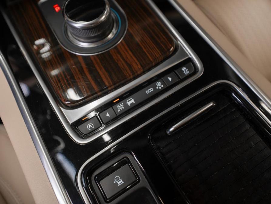 Jaguar XF II Москва  - изображение 21