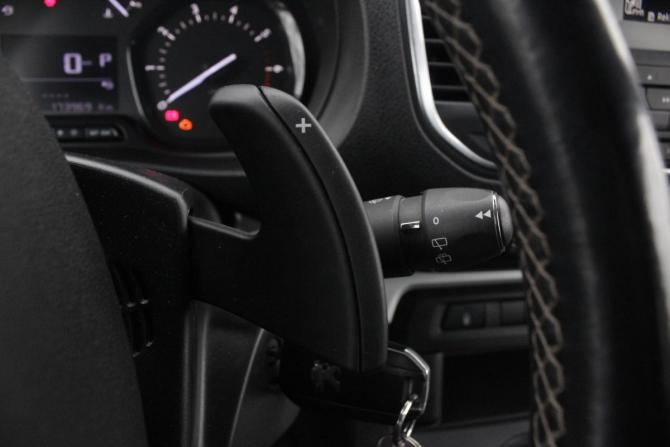 Peugeot Traveller I с пробегом 2019 года, цена 2 825 000 рублей, 173914 км, минивэн, Автокод Объявления