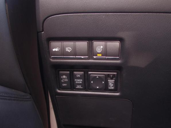 Nissan Patrol VI (Y62) с пробегом 2013 года, цена 1 690 000 рублей, 241813 км, внедорожник, Автокод Объявления