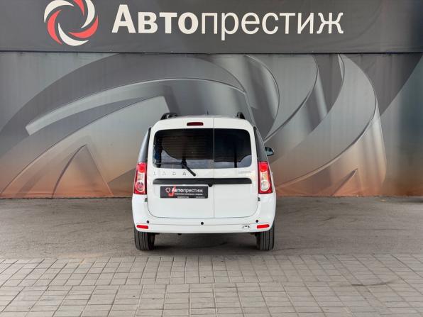 Lada (ВАЗ) Largus I Рестайлинг с пробегом 2024 года, цена 1 383 000 рублей, 22429 км, универсал, Автокод Объявления