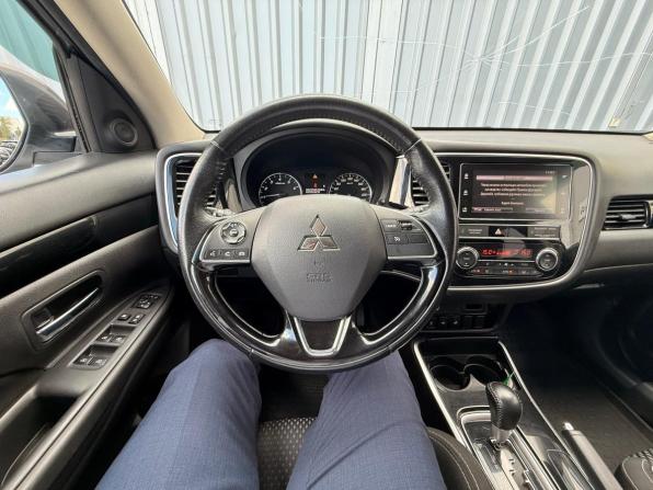 Mitsubishi Outlander III Рестайлинг 3 с пробегом 2019 года, цена 1 699 000 рублей, 85537 км, внедорожник, Автокод Объявления