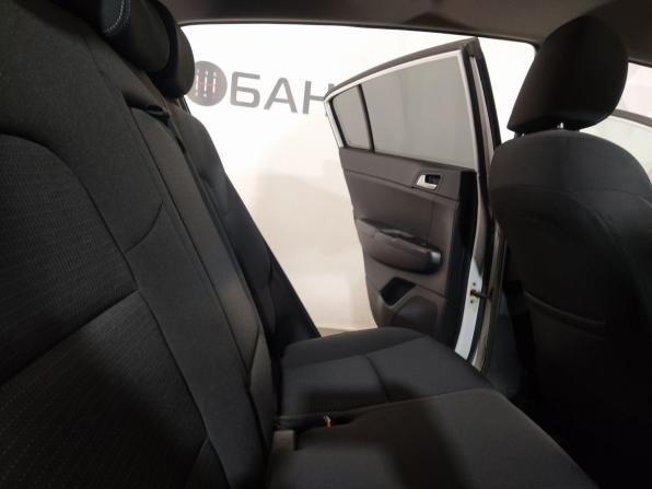 Kia Sportage IV Рестайлинг с пробегом 2018 года, цена 1 699 000 рублей, 178779 км, внедорожник, Автокод Объявления