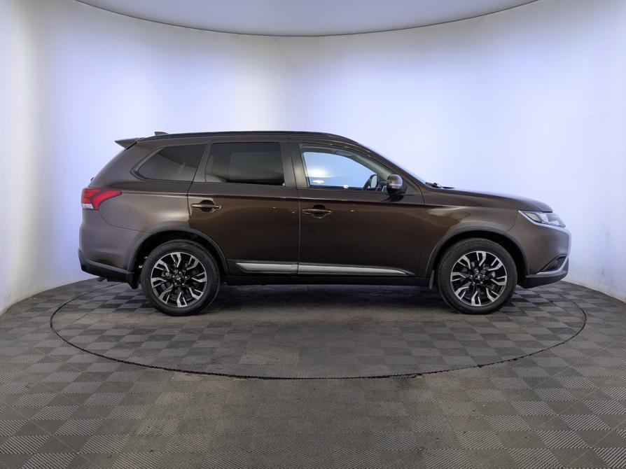 Mitsubishi Outlander III Рестайлинг 3 Москва  - изображение 4