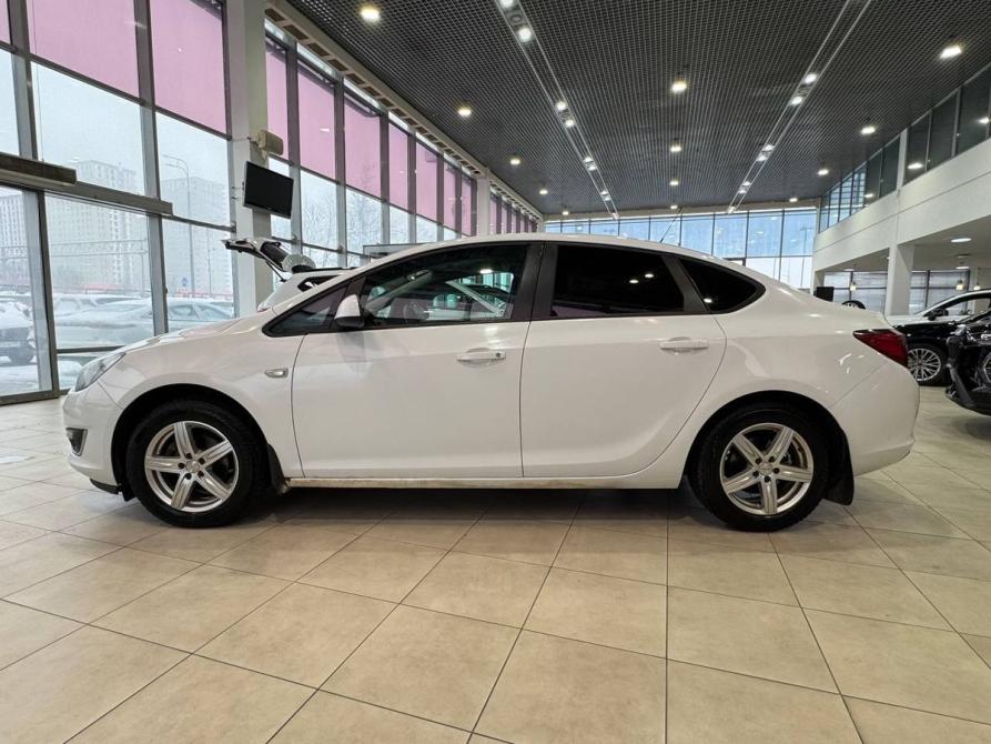 Opel Astra J Рестайлинг Москва  - изображение 2