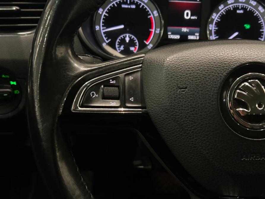 Skoda Octavia III (A7) Рестайлинг Санкт-Петербург  - изображение 20