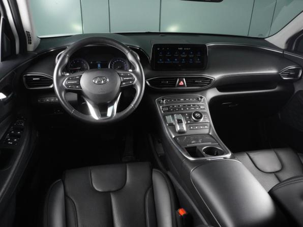 Hyundai Santa Fe IV Рестайлинг с пробегом 2022 года, цена 3 729 000 рублей, 61182 км, внедорожник, Автокод Объявления