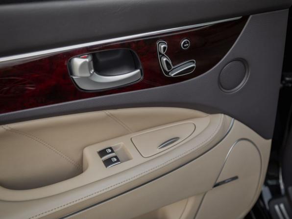 Hyundai Equus II с пробегом 2011 года, цена 1 385 000 рублей, 278000 км, седан, Автокод Объявления