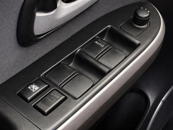 Suzuki Grand Vitara II Рестайлинг 2 с пробегом 2013 года, цена 1 317 000 рублей, 137319 км, внедорожник, Автокод Объявления