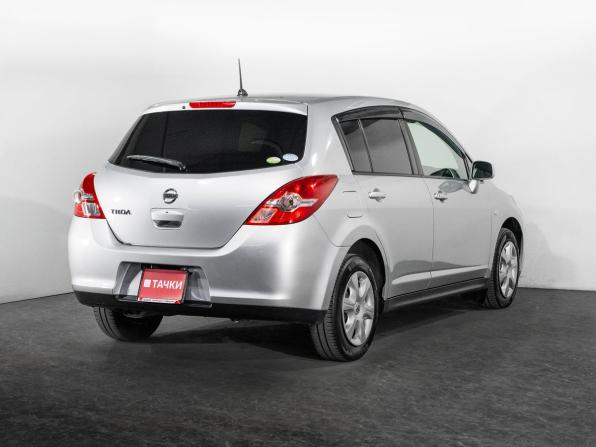 Nissan Tiida I с пробегом 2010 года, цена 890 500 рублей, 59306 км, хэтчбек, Автокод Объявления