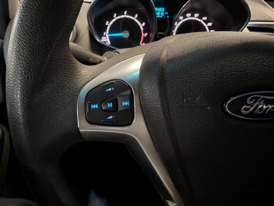 Ford Fiesta Mk6 Рестайлинг Санкт-Петербург  - изображение 11