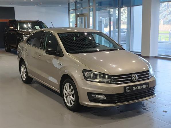 Volkswagen Polo V Рестайлинг с пробегом 2017 года, цена 1 247 000 рублей, 54281 км, седан, Автокод Объявления