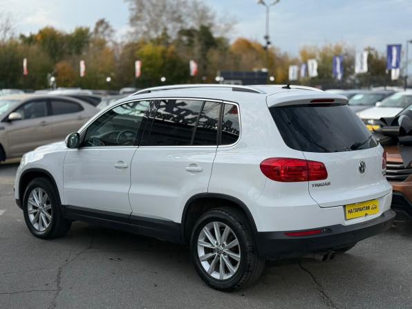 Volkswagen Tiguan I Рестайлинг с пробегом 2013 года, цена 1 549 000 рублей, 112881 км, внедорожник, Автокод Объявления