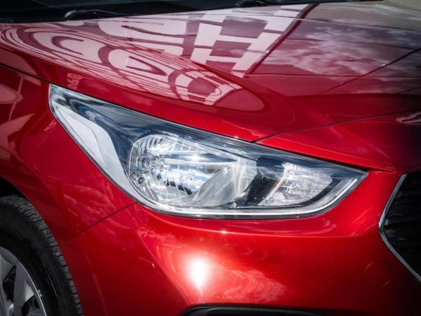 Hyundai Solaris II с пробегом 2018 года, цена 1 399 000 рублей, 118463 км, седан, Автокод Объявления