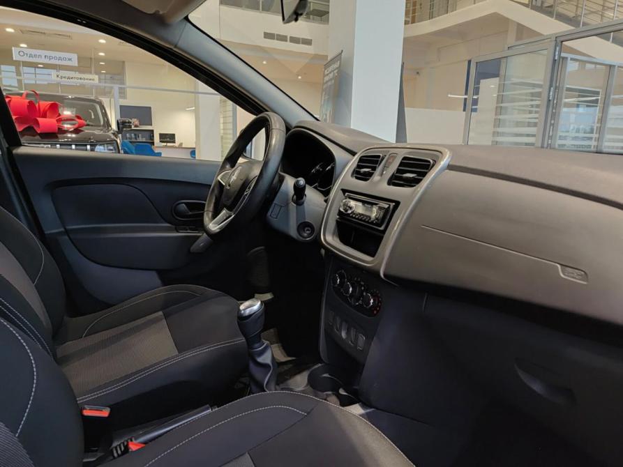 Renault Sandero II Рестайлинг Казань  - изображение 13