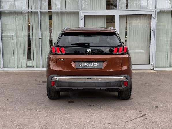 Peugeot 3008 II с пробегом 2018 года, цена 1 799 000 рублей, 110868 км, внедорожник, Автокод Объявления