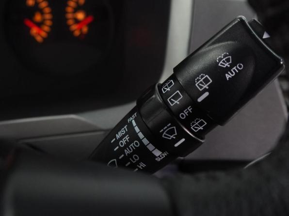SsangYong Kyron I Рестайлинг с пробегом 2012 года, цена 944 000 рублей, 109590 км, внедорожник, Автокод Объявления