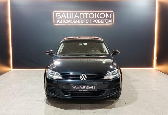 Volkswagen Jetta VI с пробегом 2013 года, цена 849 000 рублей, 232085 км, седан, Автокод Объявления