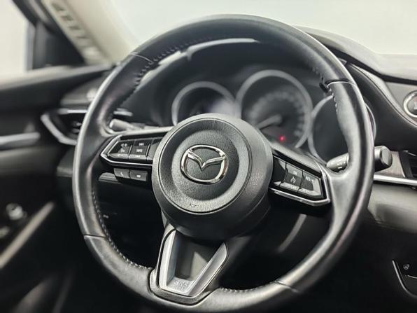 Mazda 6 III (GJ) Рестайлинг 2 с пробегом 2019 года, цена 2 320 000 рублей, 69691 км, седан, Автокод Объявления