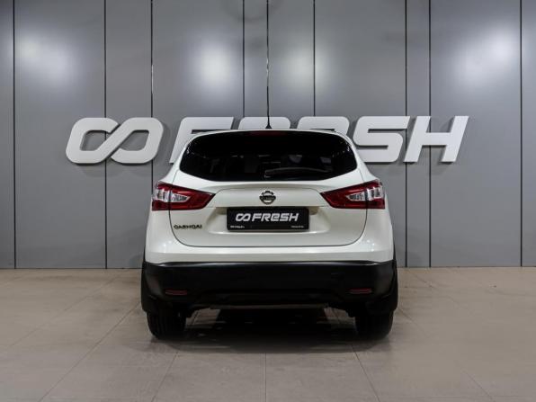 Nissan Qashqai II с пробегом 2014 года, цена 1 399 000 рублей, 152071 км, внедорожник, Автокод Объявления