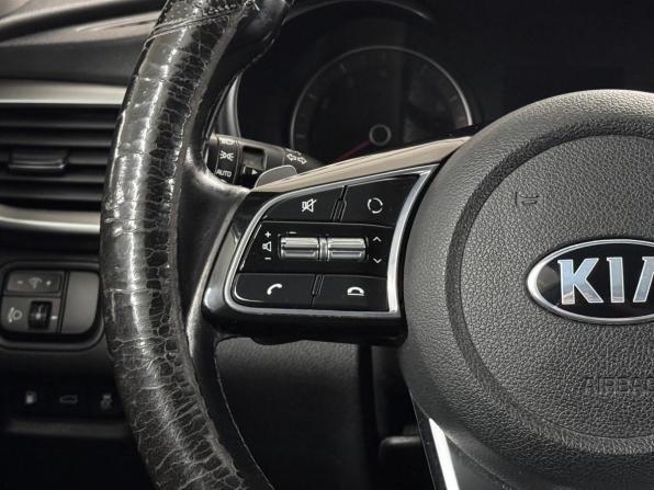 Kia Optima IV Рестайлинг с пробегом 2019 года, цена 1 539 000 рублей, 322000 км, седан, Автокод Объявления