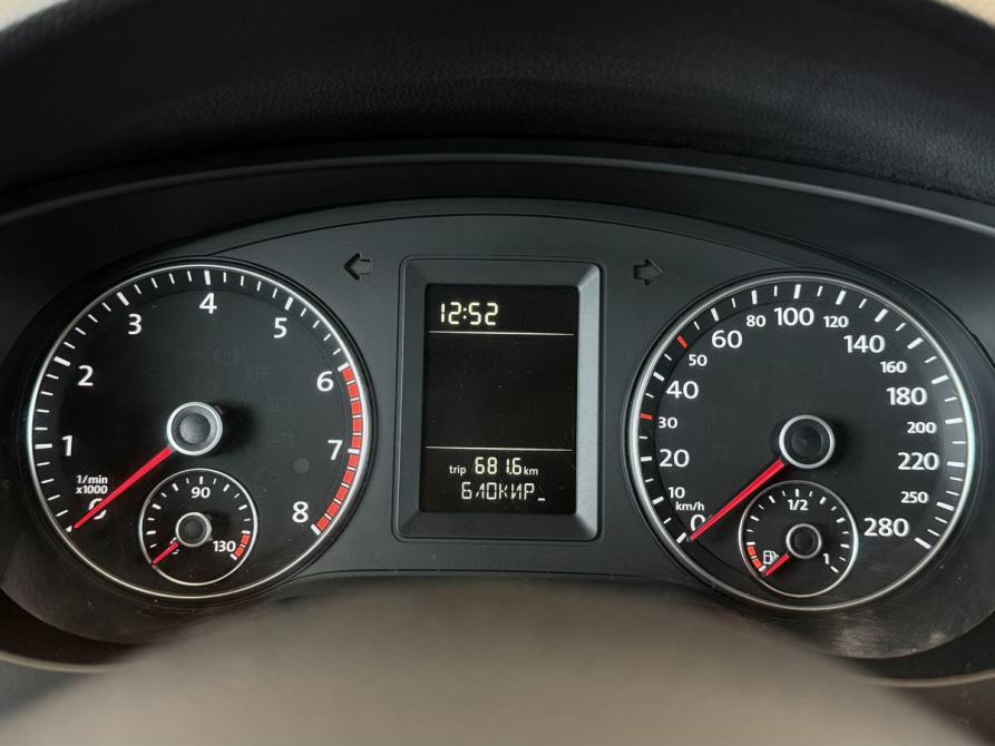 Volkswagen Jetta VI Псков  - изображение 14