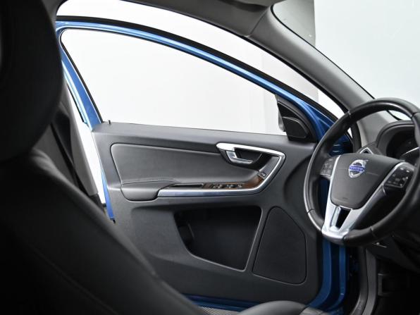Volvo XC60 I Рестайлинг с пробегом 2014 года, цена 1 749 000 рублей, 80000 км, внедорожник, Автокод Объявления