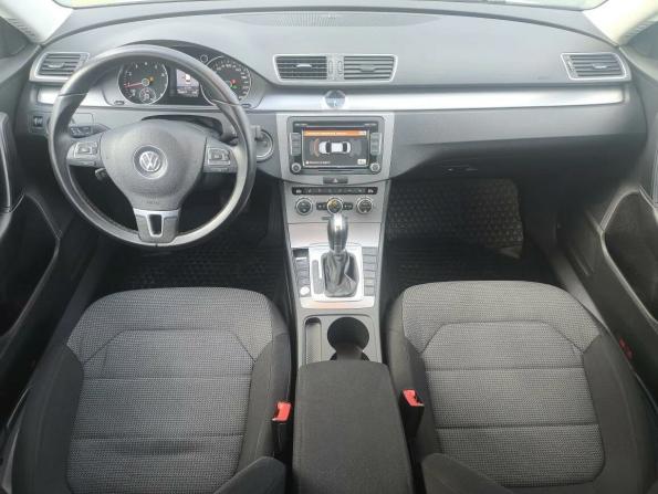 Volkswagen Passat B7 с пробегом 2012 года, цена 1 150 000 рублей, 196872 км, седан, Автокод Объявления
