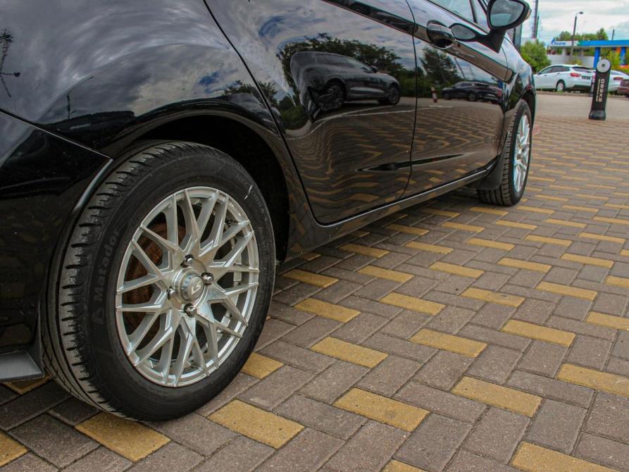Ford Fiesta Mk6 Рестайлинг Калуга  - изображение 18