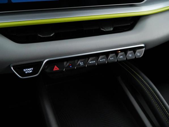 Geely Coolray I Рестайлинг с пробегом 2023 года, цена 2 234 444 рубля, 12327 км, внедорожник, Автокод Объявления