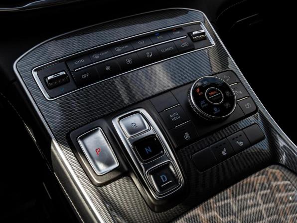 Hyundai Santa Fe IV с пробегом 2021 года, цена 3 395 000 рублей, 99852 км, внедорожник, Автокод Объявления