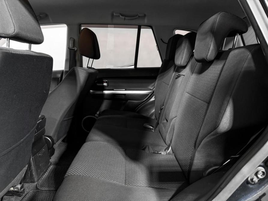 Suzuki Grand Vitara II Рестайлинг Санкт-Петербург  - изображение 12