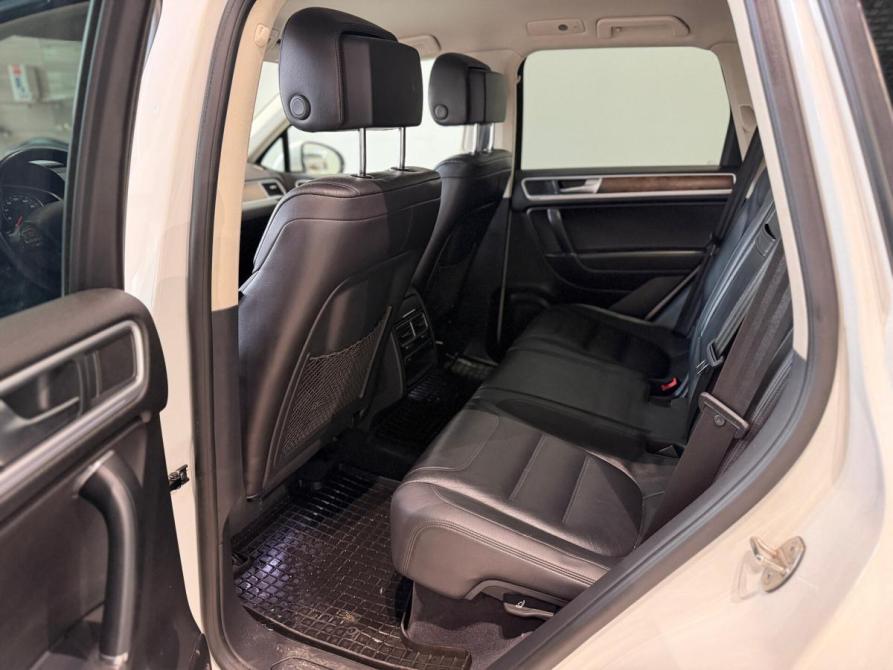 Volkswagen Touareg II Рестайлинг Томск  - изображение 10