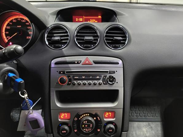 Peugeot 308 I Рестайлинг с пробегом 2012 года, цена 340 000 рублей, 157370 км, хэтчбек, Автокод Объявления