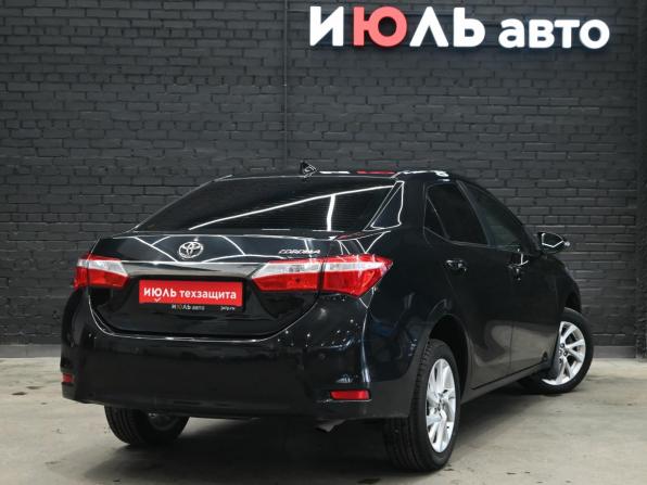 Toyota Corolla XI (E160 E170 E180) Рестайлинг 1 с пробегом 2018 года, цена 1 800 000 рублей, 110054 км, седан, Автокод Объявления