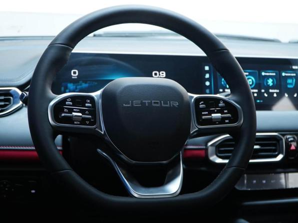 JETOUR X50 с пробегом 2024 года, цена 1 743 055 рублей, 68 км, внедорожник, Автокод Объявления