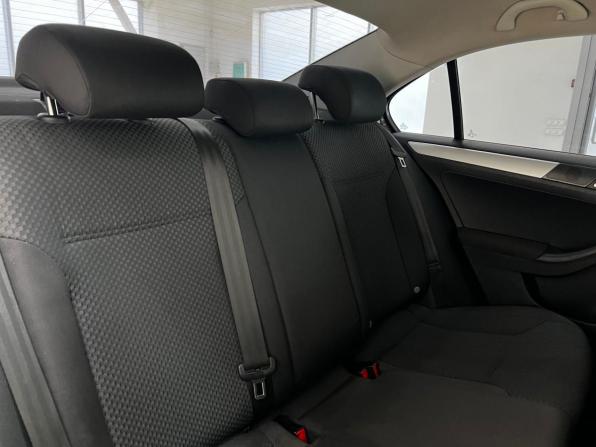 Volkswagen Jetta VI с пробегом 2011 года, цена 870 000 рублей, 197232 км, седан, Автокод Объявления