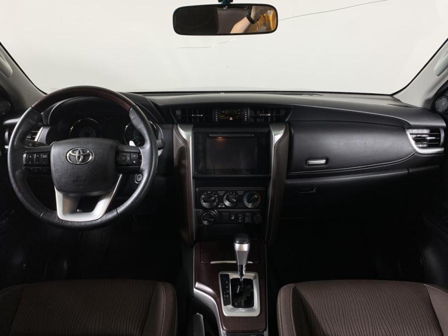 Toyota Fortuner II Москва  - изображение 12