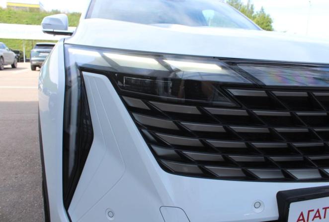 Geely Atlas II с пробегом 2024 года, цена 3 080 000 рублей, 6394 км, внедорожник, Автокод Объявления
