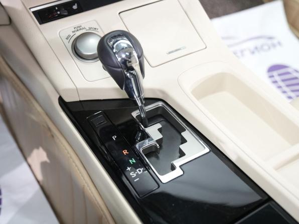 Lexus ES VI с пробегом 2012 года, цена 2 230 000 рублей, 180843 км, седан, Автокод Объявления