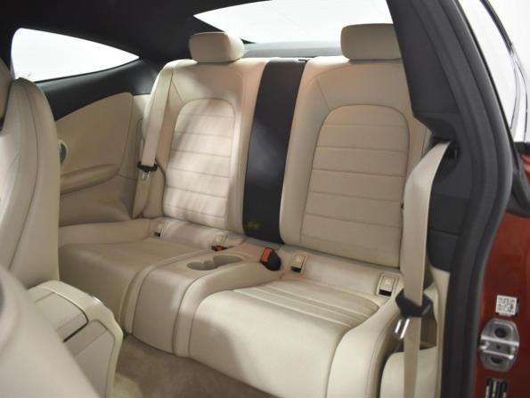 Mercedes-Benz C-Класс IV (W205) Рестайлинг с пробегом 2019 года, цена 3 359 900 рублей, 105122 км, купе, Автокод Объявления