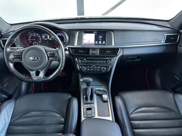 Kia Optima IV с пробегом 2017 года, цена 1 863 000 рублей, 130600 км, седан, Автокод Объявления