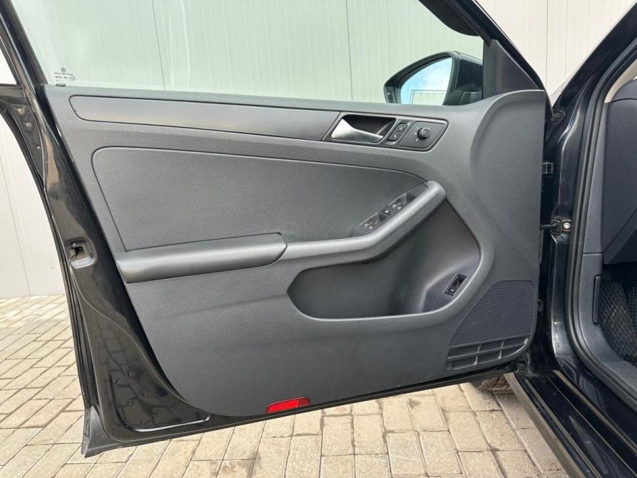 Volkswagen Jetta VI Рестайлинг Тамбов  - изображение 19