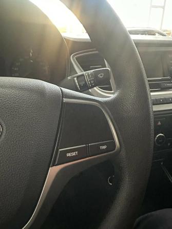 Hyundai Solaris II с пробегом 2019 года, цена 1 364 000 рублей, 100500 км, седан, Автокод Объявления